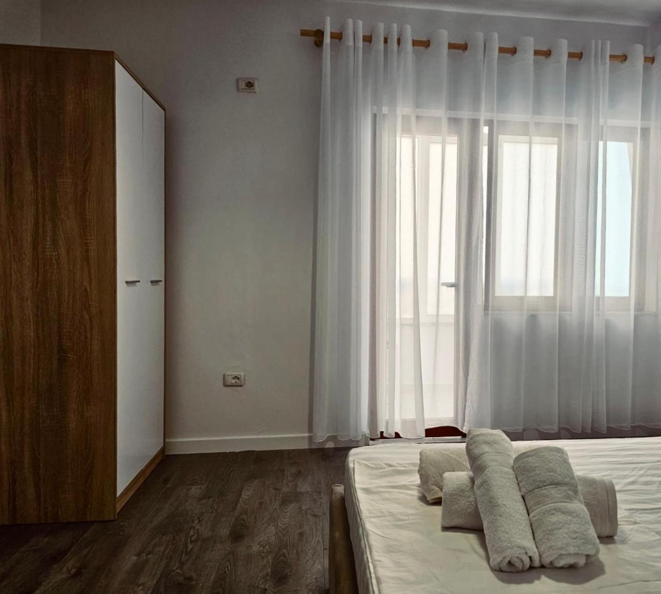 Hi5 Rooms Tirana Kültér fotó