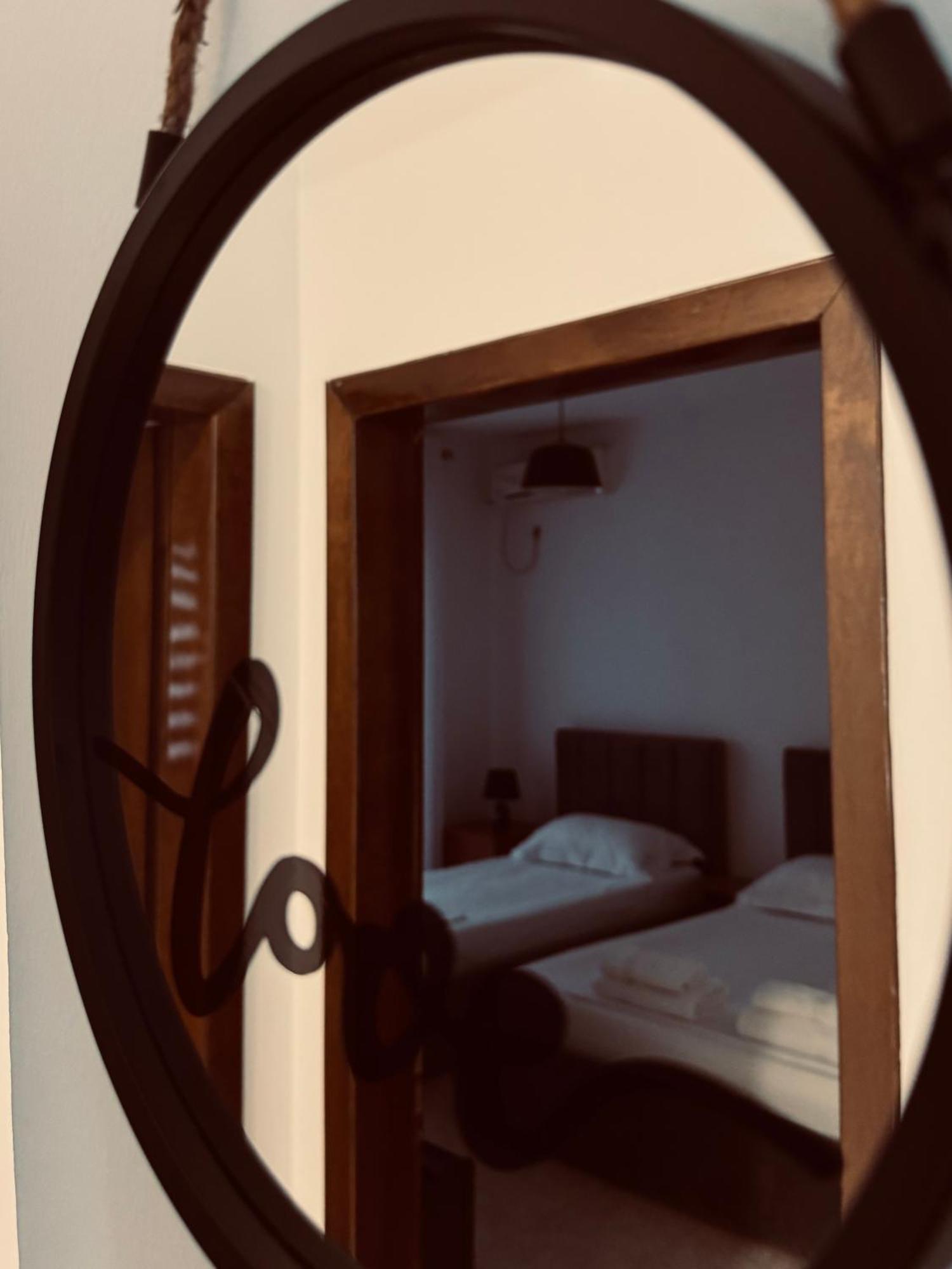 Hi5 Rooms Tirana Kültér fotó